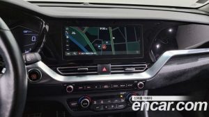 Kia Niro 1.6 HEV 2020 года из Южной Кореи