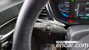 Kia Niro 1.6 HEV 2020 года из Южной Кореи
