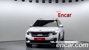 Kia Seltos Дизель 1.6 2WD 2020 года из Южной Кореи