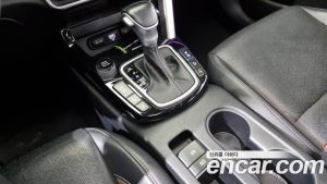 Kia Seltos Дизель 1.6 2WD 2020 года из Южной Кореи