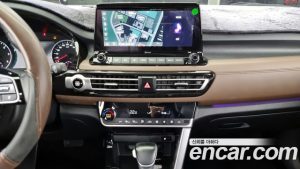 Kia Seltos Дизель 1.6 2WD 2020 года из Южной Кореи