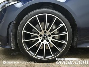 Mercedes-Benz CLS-Class CLS450 4MATIC AMG Line 2020 года из Южной Кореи