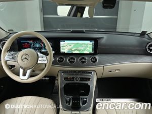 Mercedes-Benz CLS-Class CLS450 4MATIC AMG Line 2020 года из Южной Кореи