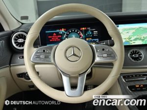 Mercedes-Benz CLS-Class CLS450 4MATIC AMG Line 2020 года из Южной Кореи