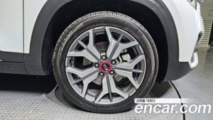 Kia Seltos Бензин 1.6 Turbo 2WD 2021 года из Южной Кореи