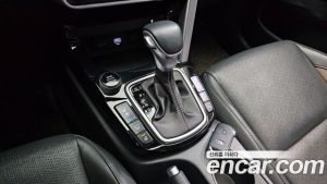 Kia Seltos Бензин 1.6 Turbo 2WD 2021 года из Южной Кореи