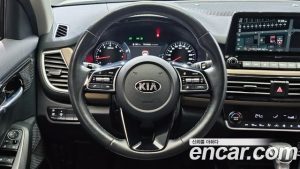 Kia Seltos Бензин 1.6 Turbo 2WD 2021 года из Южной Кореи