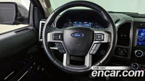 Ford Expedition платина 4WD 2021 года из Южной Кореи
