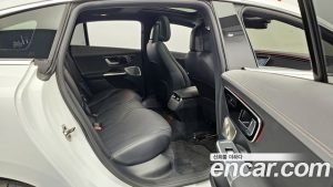 Mercedes-Benz EQE EQE350+ 2023 года из Южной Кореи