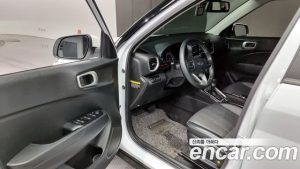 Hyundai Venue 1.6 Modern 2020 года из Южной Кореи