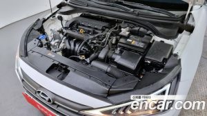 Hyundai AVANTE 1.6 2020 года из Южной Кореи
