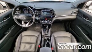 Hyundai AVANTE 1.6 2020 года из Южной Кореи