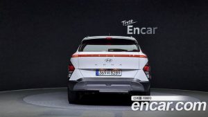 Hyundai Kona Inspiration 2023 года из Южной Кореи