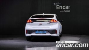 Hyundai Ioniq Q 2020 года из Южной Кореи