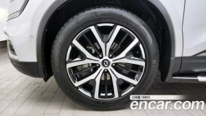 Renault-KoreaSamsung QM6 2.0 GDe RE Signature 2WD 2020 года из Южной Кореи