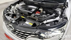 Renault-KoreaSamsung QM6 2.0 GDe RE Signature 2WD 2020 года из Южной Кореи
