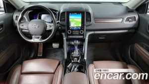 Renault-KoreaSamsung QM6 2.0 GDe RE Signature 2WD 2020 года из Южной Кореи