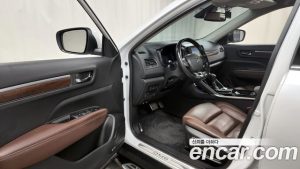 Renault-KoreaSamsung QM6 2.0 GDe RE Signature 2WD 2020 года из Южной Кореи