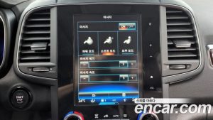 Renault-KoreaSamsung QM6 2.0 GDe RE Signature 2WD 2020 года из Южной Кореи