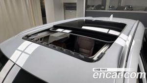 Renault-KoreaSamsung QM6 2.0 GDe RE Signature 2WD 2020 года из Южной Кореи