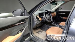 Kia Seltos Бензин 1.6 Turbo 2WD 2024 года из Южной Кореи