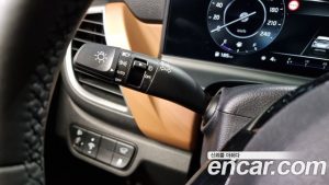 Kia Seltos Бензин 1.6 Turbo 2WD 2024 года из Южной Кореи