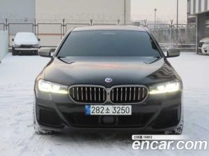 BMW 5-Series M550i xDrive 2021 года из Южной Кореи