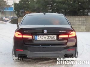 BMW 5-Series M550i xDrive 2021 года из Южной Кореи