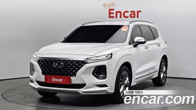 Hyundai Santafe Бензин 2.0T 2WD 2020 года из Кореи