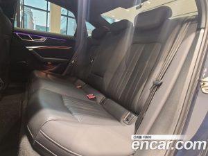 Audi A6 45 TFSI 4WD 2020 года из Южной Кореи