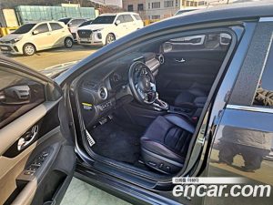 Kia K3 5Door GT Signature 2021 года из Южной Кореи