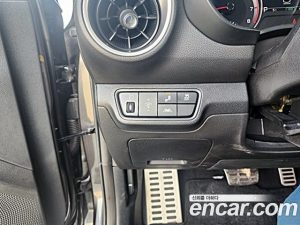 Kia K3 5Door GT Signature 2021 года из Южной Кореи