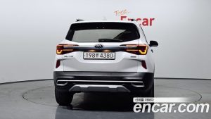 Kia Seltos Бензин 1.6 Turbo 2WD 2020 года из Южной Кореи