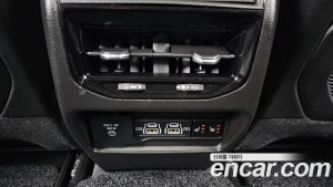 Jeep Cherokee 3.6 Overland 2023 года из Южной Кореи