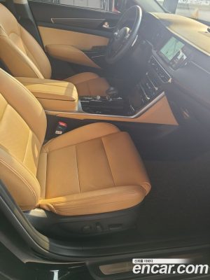 Kia K7 Noblesse 2021 года из Южной Кореи