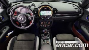Mini Clubman JCW 2021 года из Южной Кореи
