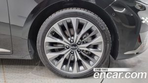 Kia K8 2.5 Бензин 2WD 2022 года из Южной Кореи