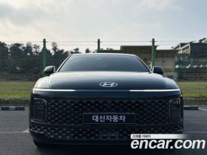 Hyundai Grandeur Calligraphy 2023 года из Южной Кореи