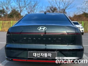 Hyundai Grandeur Calligraphy 2023 года из Южной Кореи
