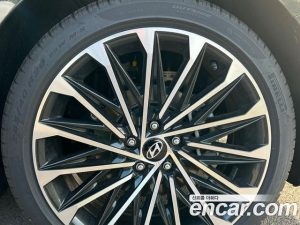 Hyundai Grandeur Calligraphy 2023 года из Южной Кореи