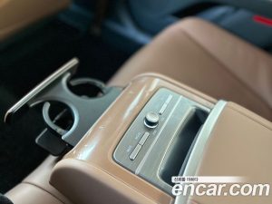 Hyundai Grandeur Calligraphy 2023 года из Южной Кореи