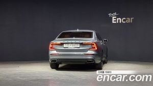 Volvo S60 T5 Inscription 2020 года из Южной Кореи
