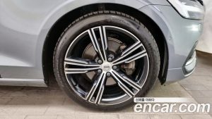 Volvo S60 T5 Inscription 2020 года из Южной Кореи
