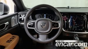 Volvo S60 T5 Inscription 2020 года из Южной Кореи