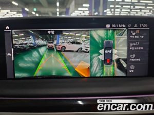 BMW 7-Series M760Li xDrive V12 Excellence 2021 года из Южной Кореи