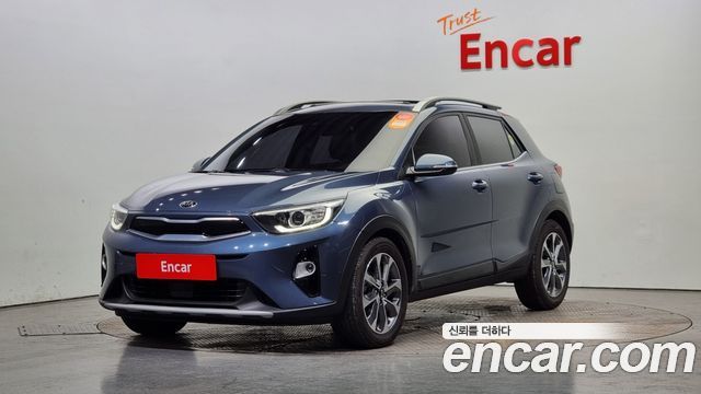 Kia Stonic Дизель 1.6 2019 года из Кореи