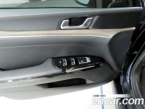 Kia K5 Noblesse 2021 года из Южной Кореи