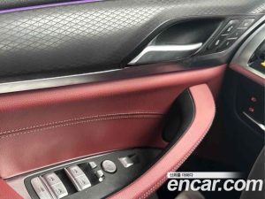 BMW X4 xDrive20i M Sport X 2020 года из Южной Кореи