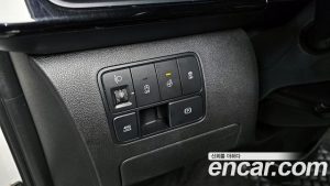 Hyundai Staria 4WD Lounge 9-Seater 2022 года из Южной Кореи