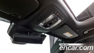 Mercedes-Benz EQB EQB300 4MATIC 2023 года из Южной Кореи